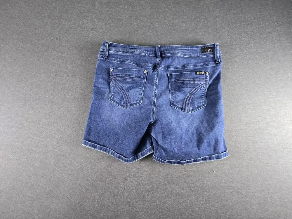 Seven7 Shorts Womens 16 Blue Bermuda Denim Stretch Casual 5 Pocket Embroidered